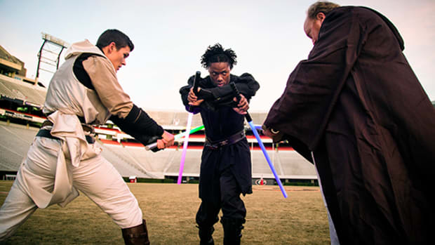 Behind the Scenese of Georgia Reciever Chris Conley's Star Wars Fan Film